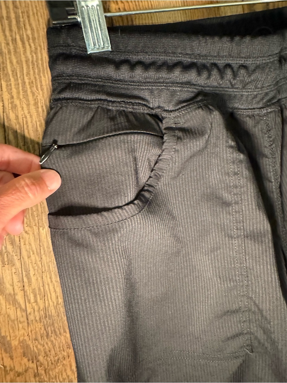 Kyodan Black Drawstring Cargo Joggers - Picture 3 of 5